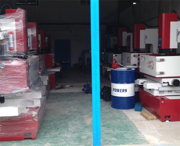 依速力火花機(jī) 依速力火花機(jī)