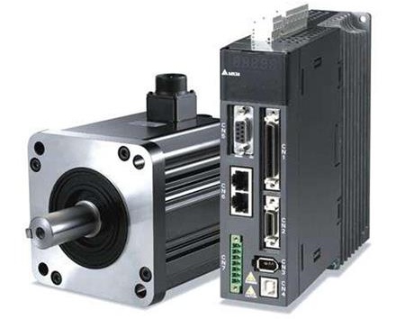 驅(qū)動(dòng)器 驅(qū)動(dòng)器